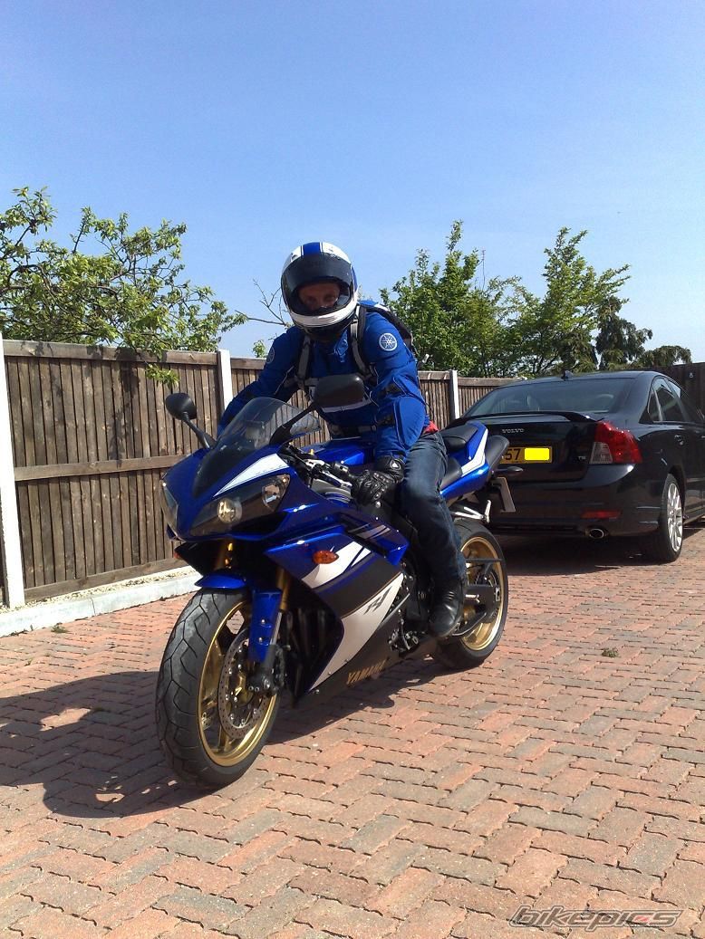 2008 YAMAHA YZF R1 | Picture 1278262 motorcycle photo