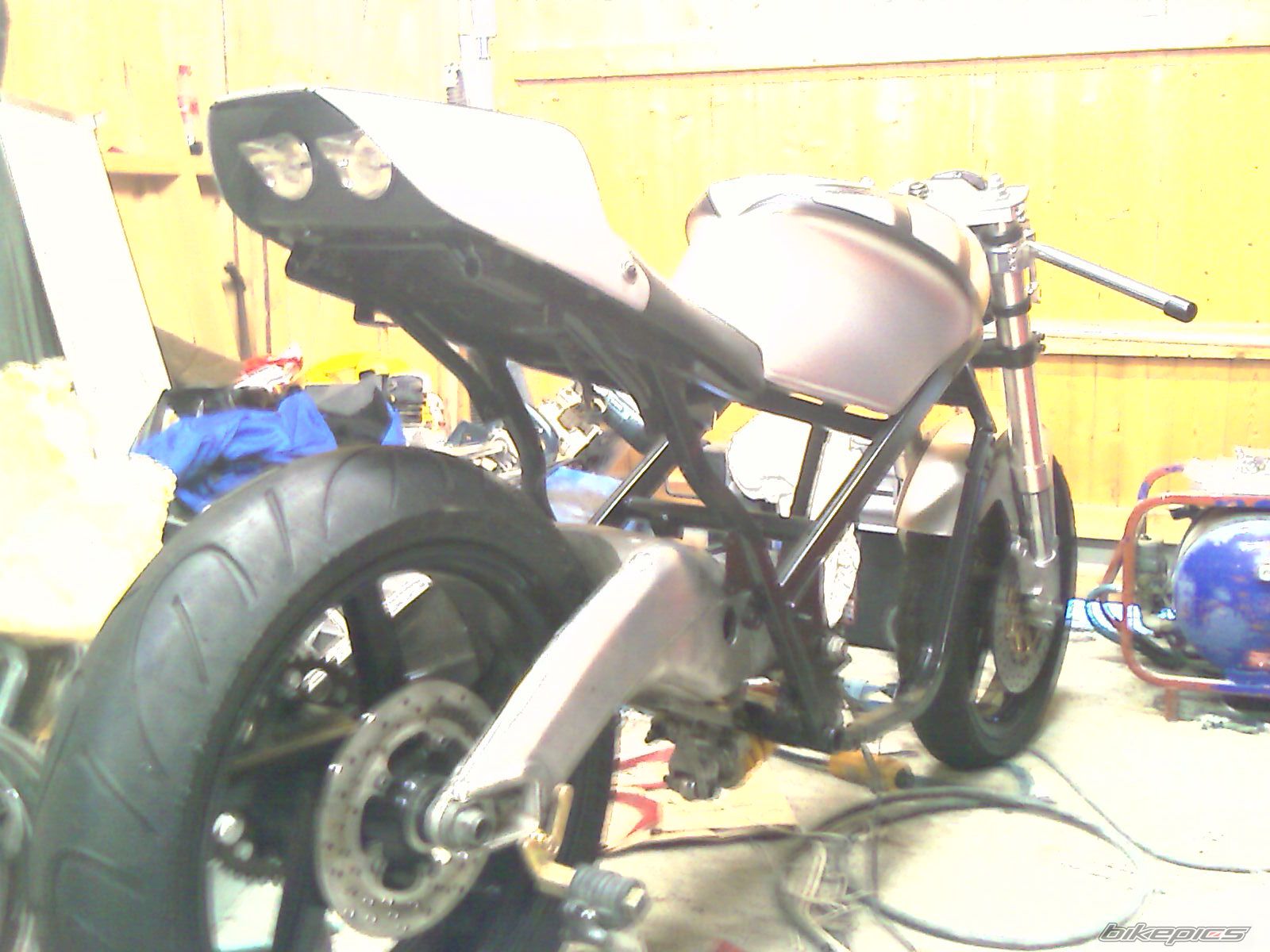 1986 YAMAHA RD 500 | Picture 1278638 motorcycle photo