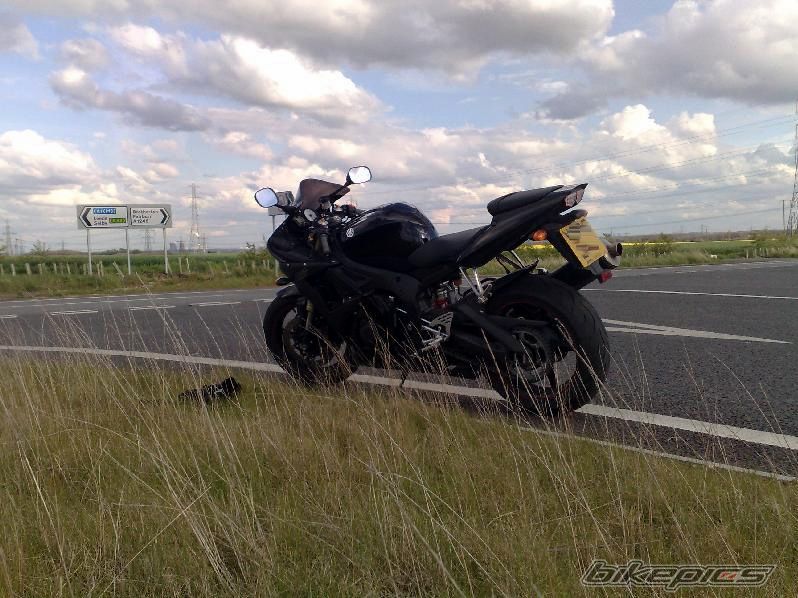 2005 YAMAHA YZF R6 | Picture 1280730 motorcycle photo