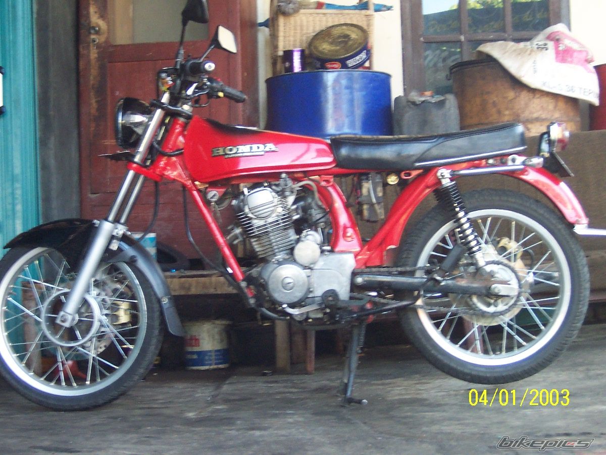 1982 HONDA CB 100 | Picture 1282221 motorcycle photo