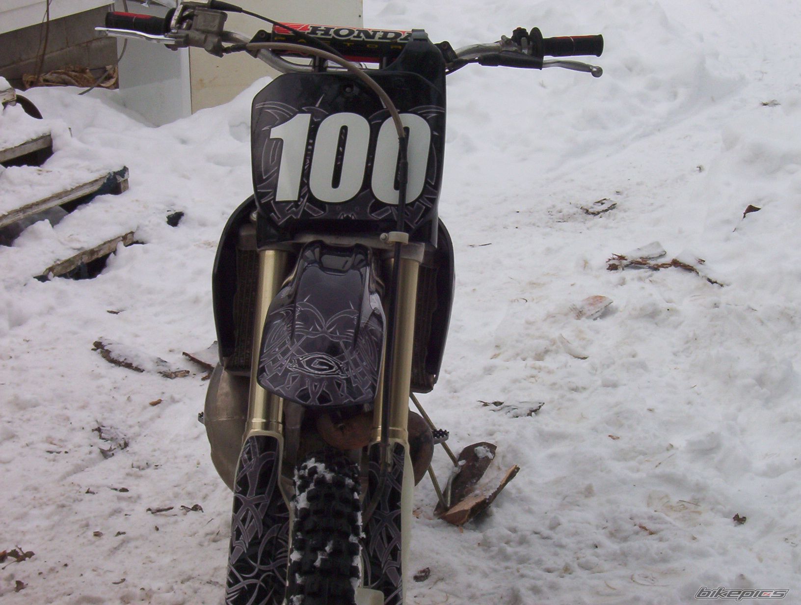 2001 HONDA CR 250 | Picture 1286457 motorcycle photo
