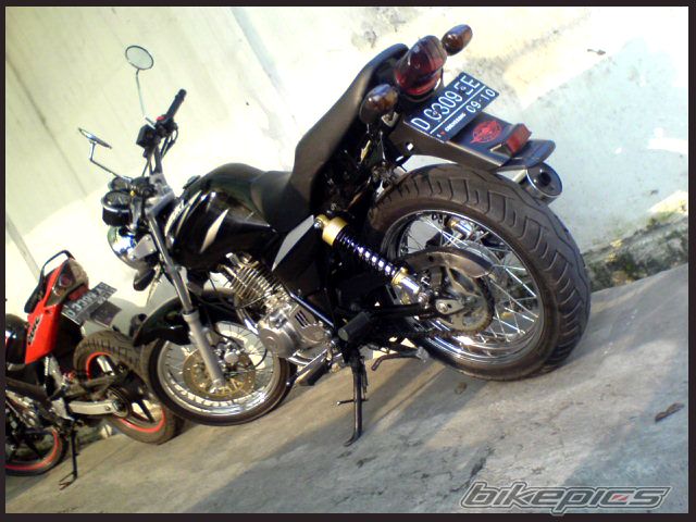 2005 SUZUKI GS 250 | Picture 1288487 motorcycle photo