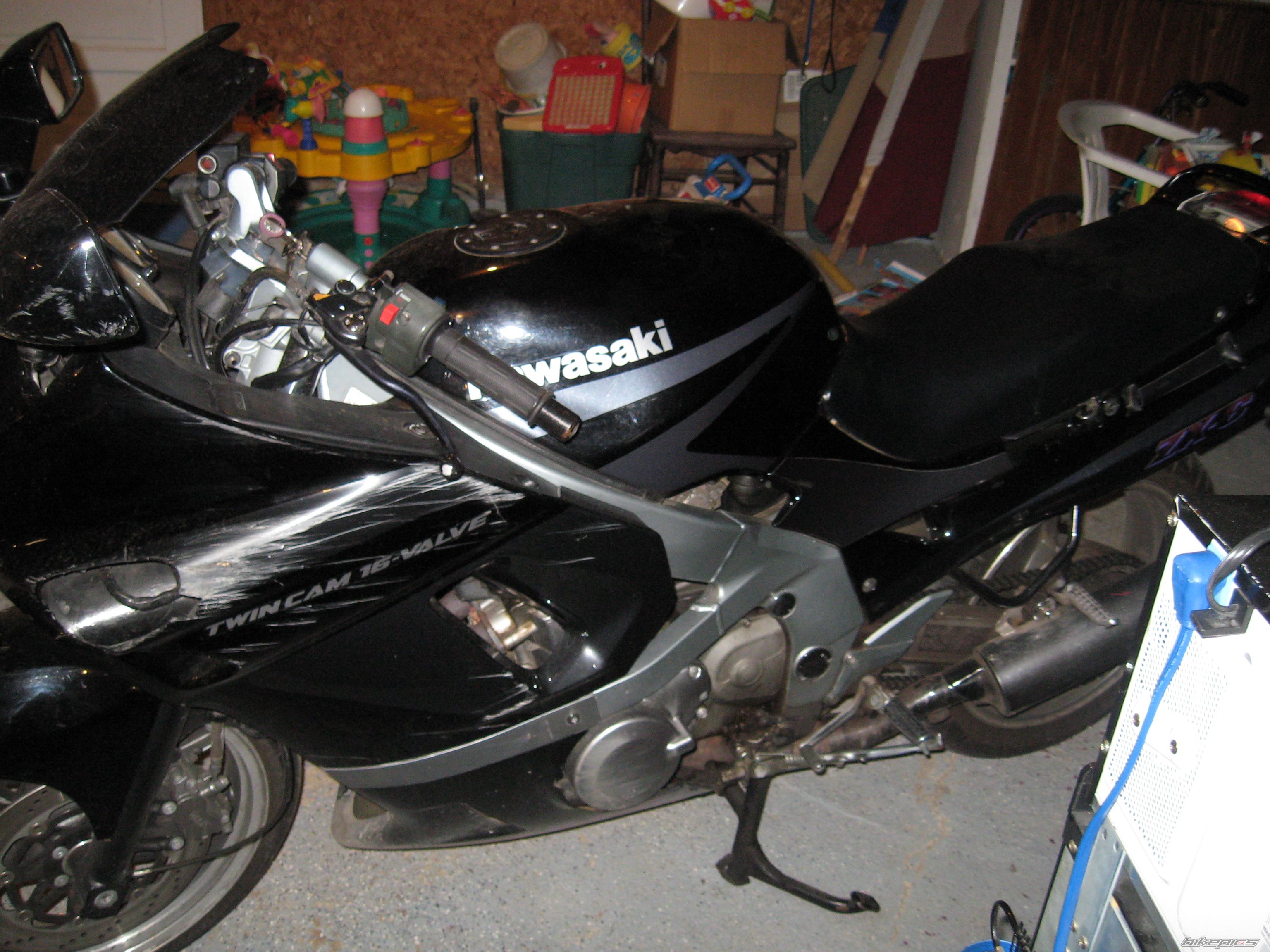 1992 KAWASAKI ZX 6R | Picture 1289045 motorcycle photo