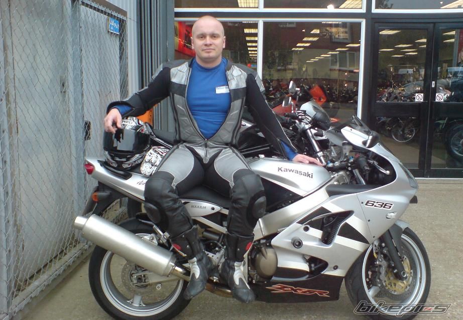 2002 KAWASAKI ZX 6R | Picture 1290399 motorcycle photo