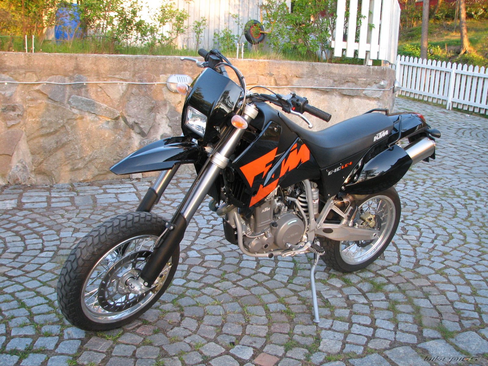 2004 KTM 640 LC4 | Picture 1290551 motorcycle photo