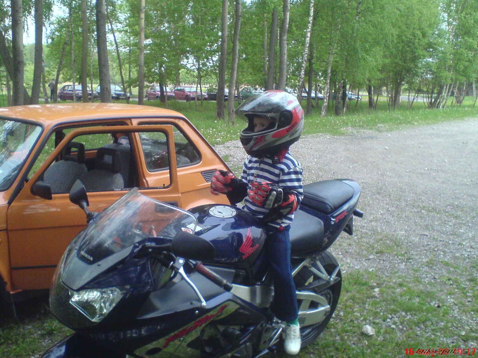 2000 HONDA CBR 900 | Picture 1290872 motorcycle photo