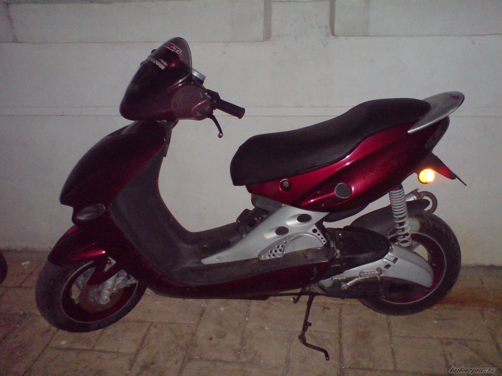 2008 MALAGUTI FIREFOX 50 F15 | Picture 1291505 motorcycle photo