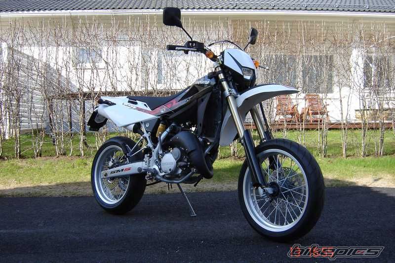 2008 HUSQVARNA SM 125 S | Picture 1291845 motorcycle photo