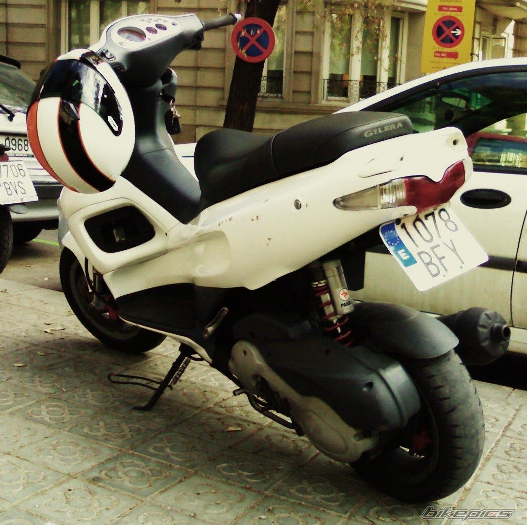 2000 GILERA RUNNER 125 SP | Picture 1292669 motorcycle photo