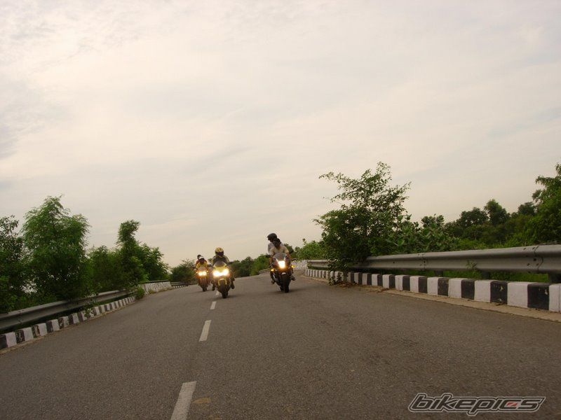 2003 HONDA CBR 900 | Picture 1293359 motorcycle photo
