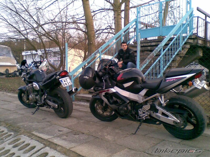 2000 HONDA CBR 900 | Picture 1293558 motorcycle photo
