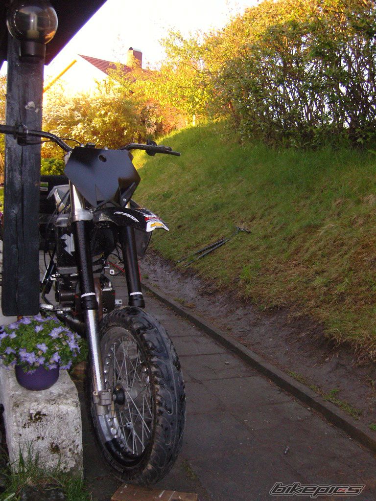 2002 DERBI SENDA SM 50 | Picture 1294062 motorcycle photo