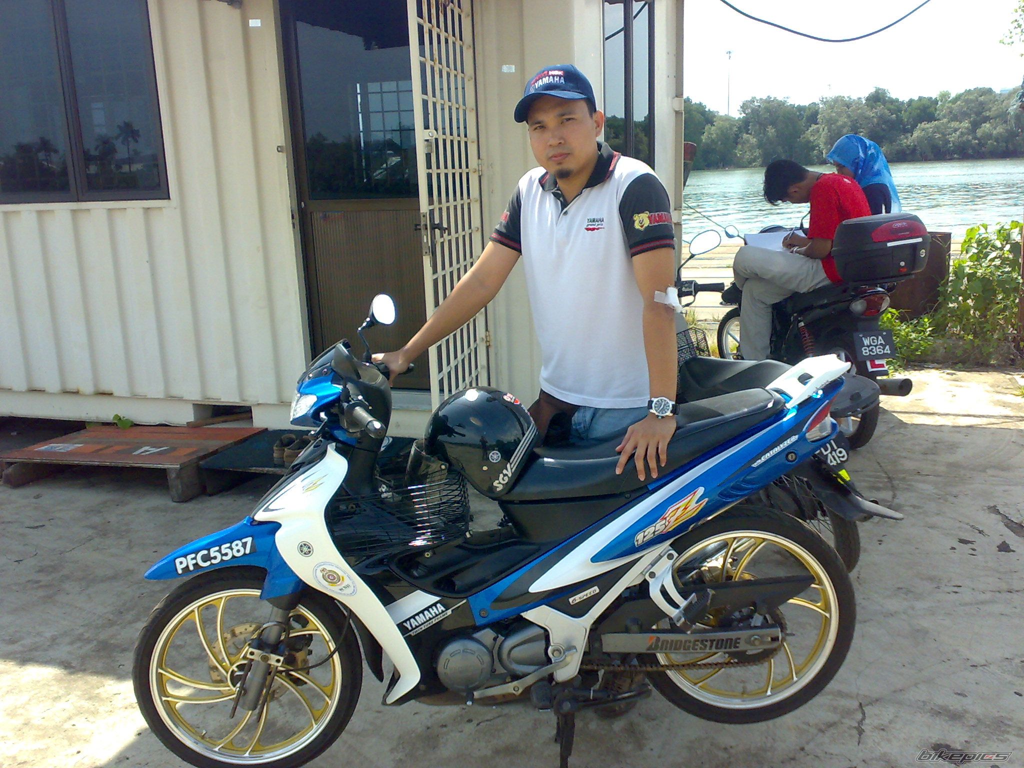 2008 YAMAHA 125 ZR | Picture 1294411 motorcycle photo