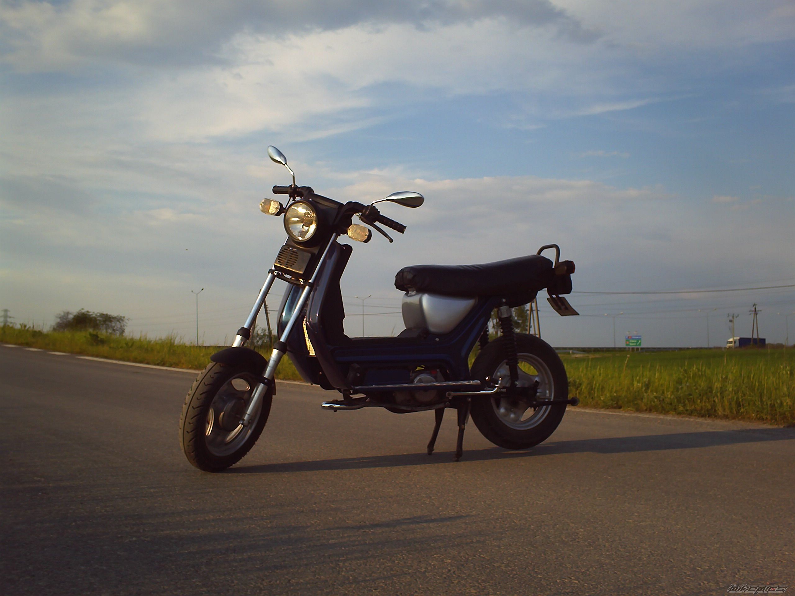 1989 SIMSON SR 50 | Picture 1294480 motorcycle photo