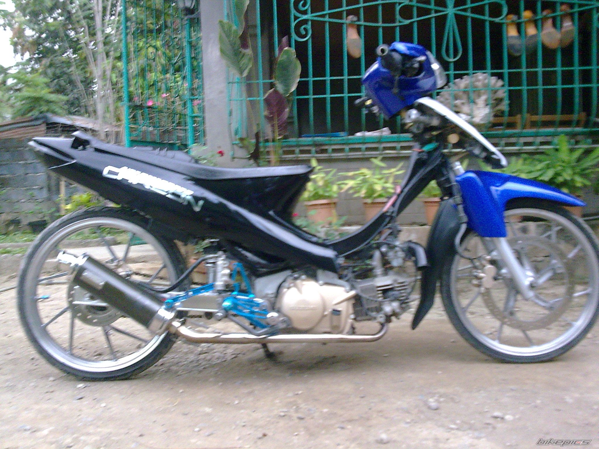2009 SUZUKI SHOGUN SP 125 | Picture 1295434 motorcycle photo