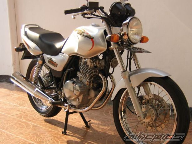 2000 SUZUKI GS THUNDER 250 | Picture 1296581 motorcycle photo