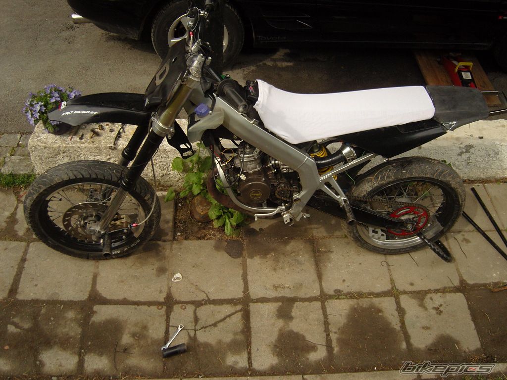 2002 DERBI SENDA SM 50 | Picture 1297990 motorcycle photo