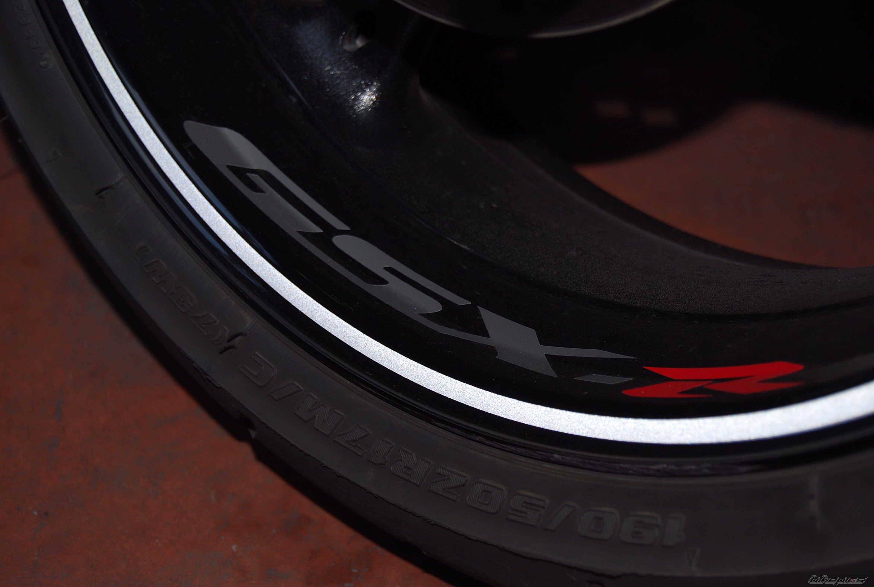 2007 SUZUKI GSX R 1000 | Picture 1298427 motorcycle photo