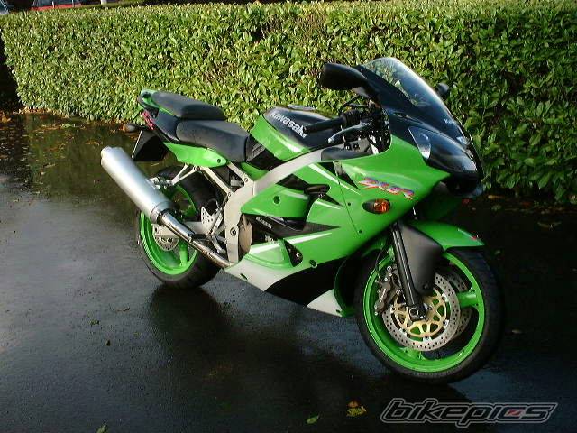 2001 KAWASAKI ZX 6R | Picture 12992 motorcycle photo