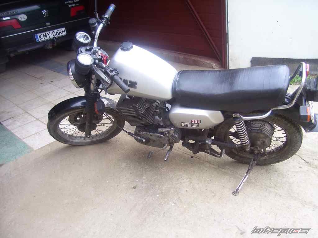 1990 MZ ETZ 251 | Picture 1299734 motorcycle photo