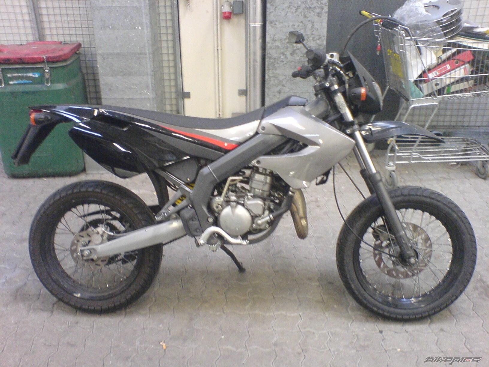 2006 DERBI SENDA  X TREME SM | Picture 1300797 motorcycle photo