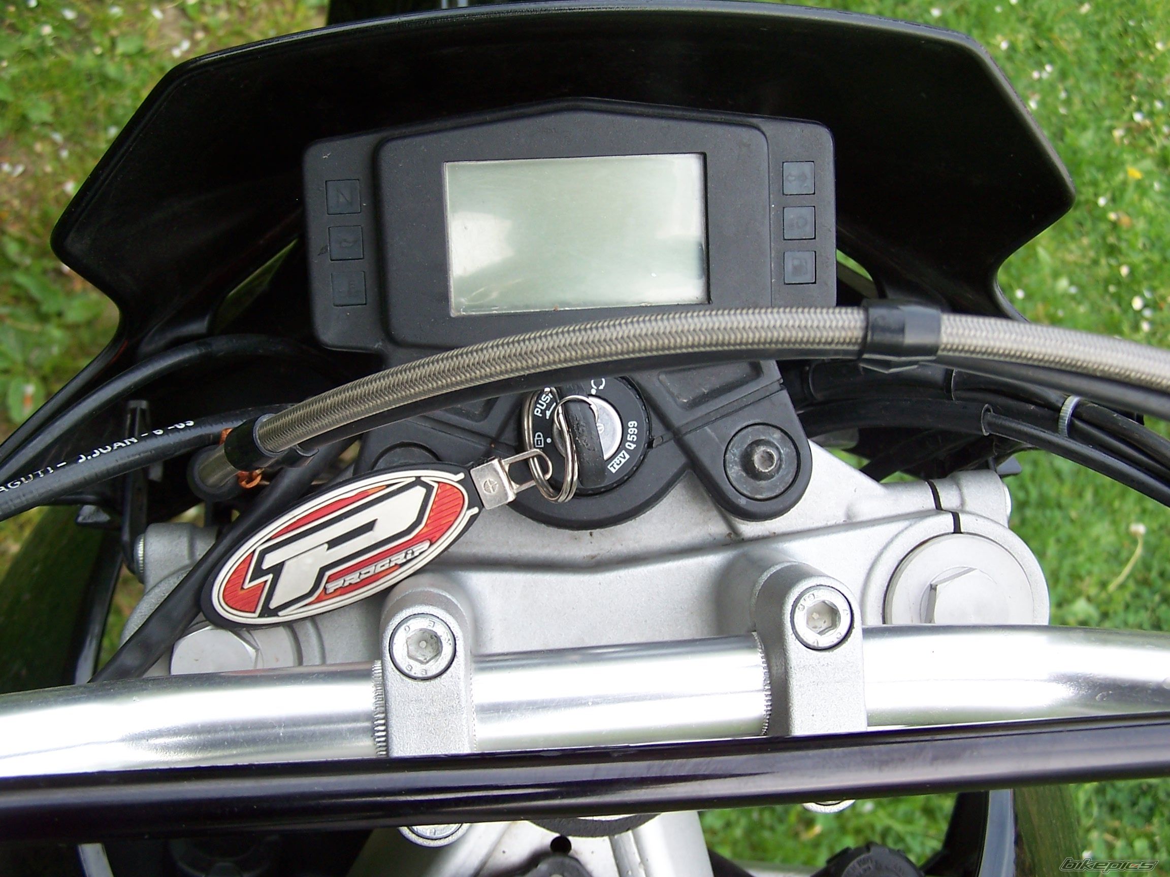 2003 MALAGUTI XTM 50 | Picture 1302029 motorcycle photo