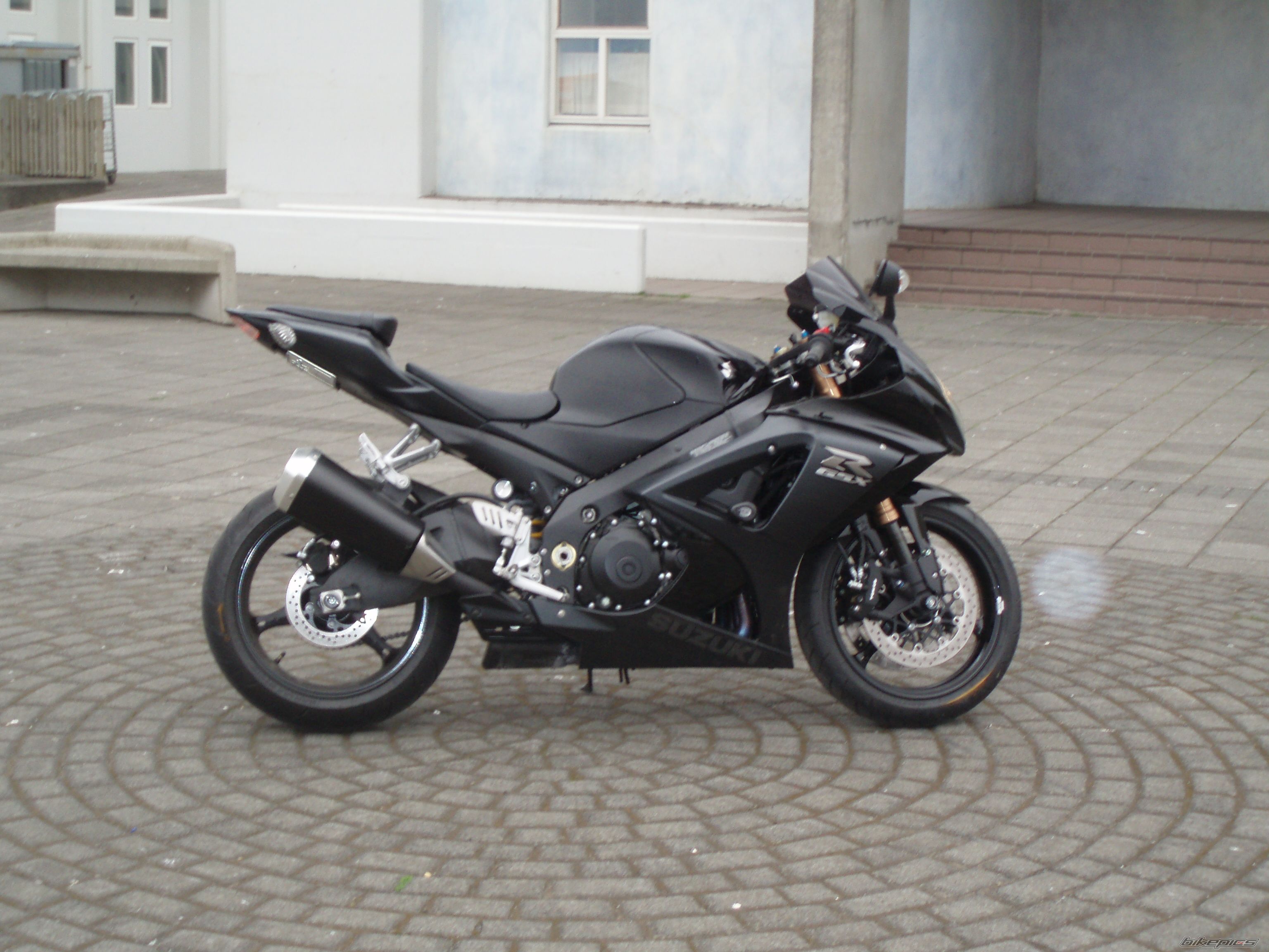 2008 SUZUKI GSX R 1000 | Picture 1302168 motorcycle photo