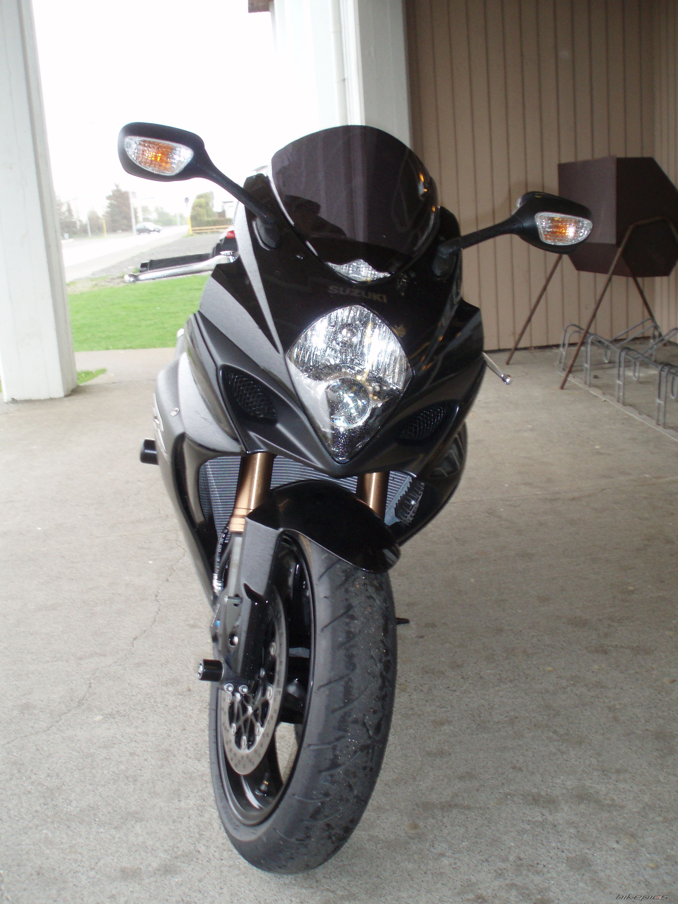 2008 SUZUKI GSX R 1000 | Picture 1302169 motorcycle photo