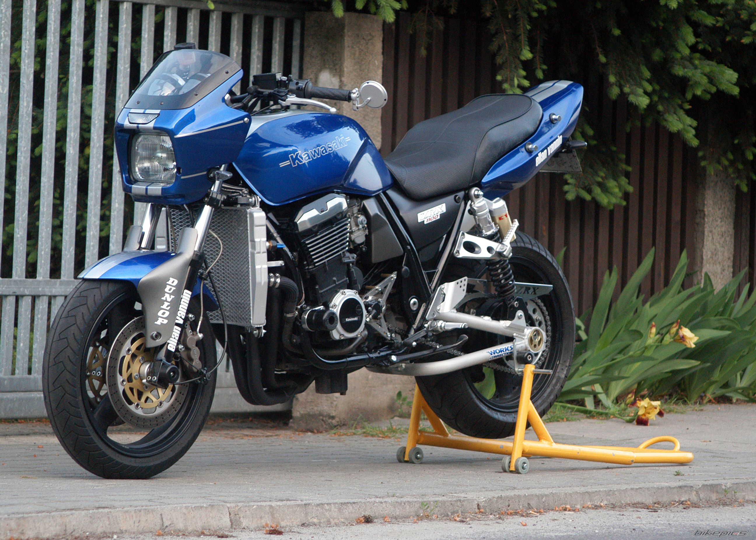 1998 KAWASAKI ZRX 1100 | Picture 1302875 motorcycle photo