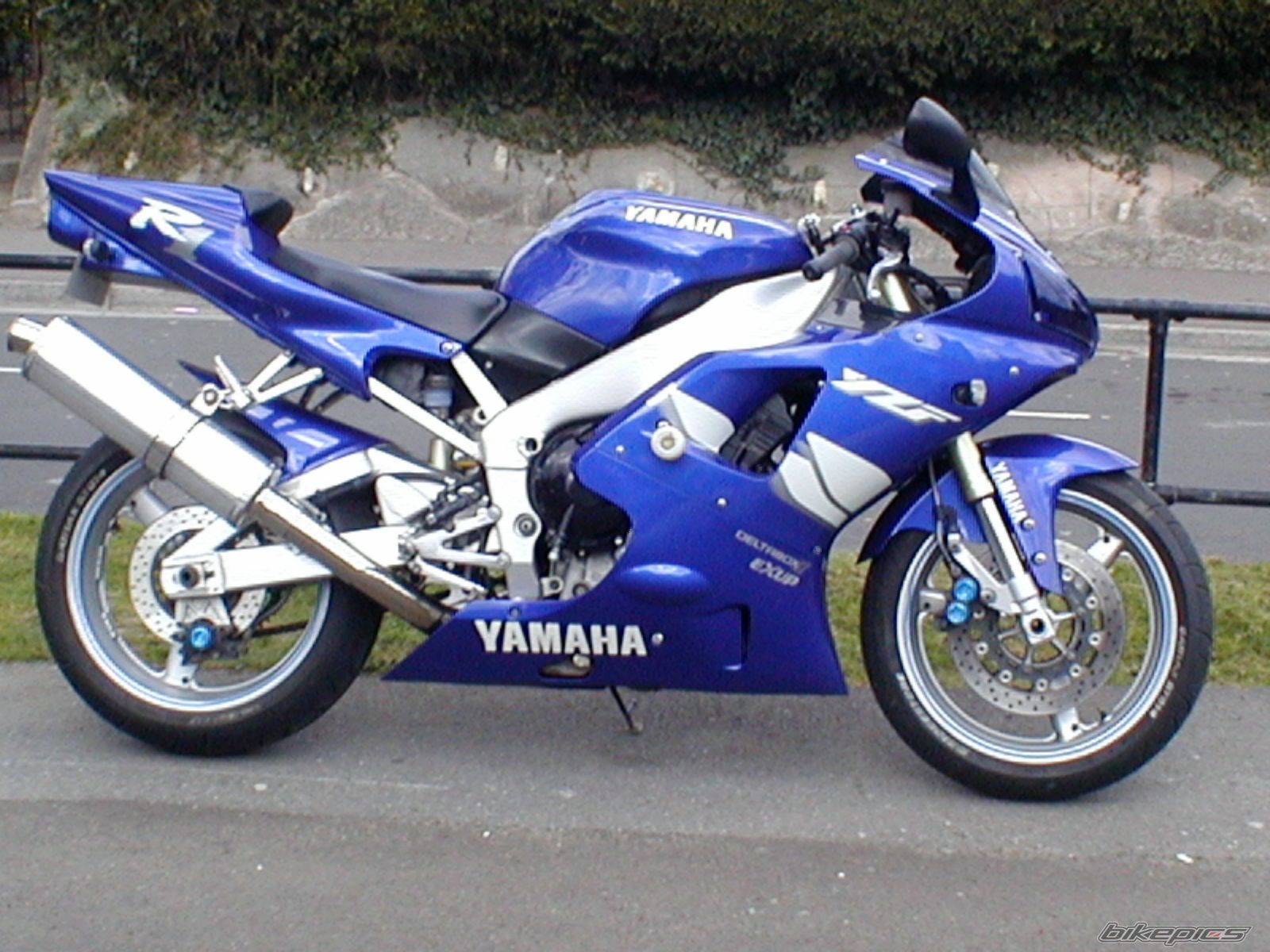 1999 YAMAHA YZF R1 | Picture 1303407 motorcycle photo