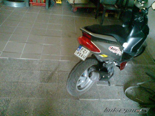 2005 YAMAHA JOG R CS 50 | Picture 1303768 motorcycle photo