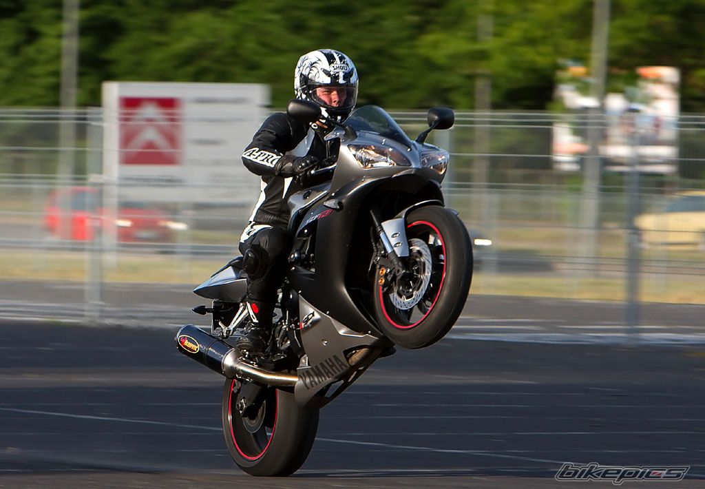 2003 YAMAHA YZF R1 | Picture 1303829 motorcycle photo