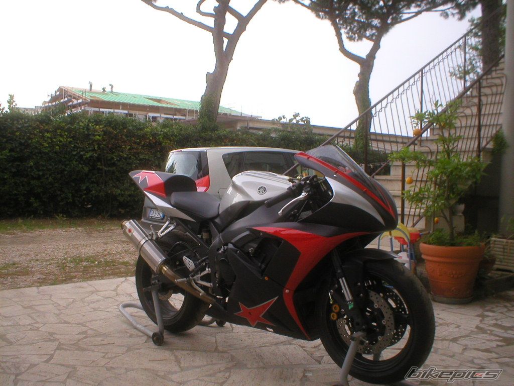 2002 YAMAHA YZF R1 | Picture 1304632 motorcycle photo