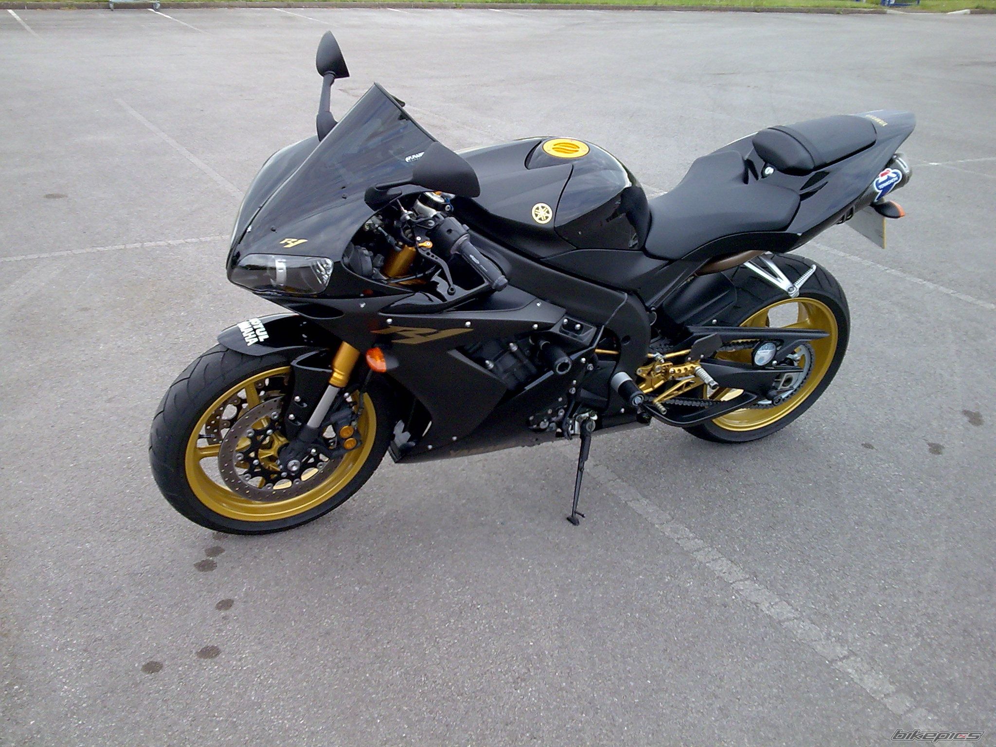 2006 YAMAHA YZF R1 | Picture 1305140 motorcycle photo