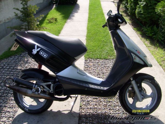 1998 APRILIA SR 50 | Picture 1305146 motorcycle photo