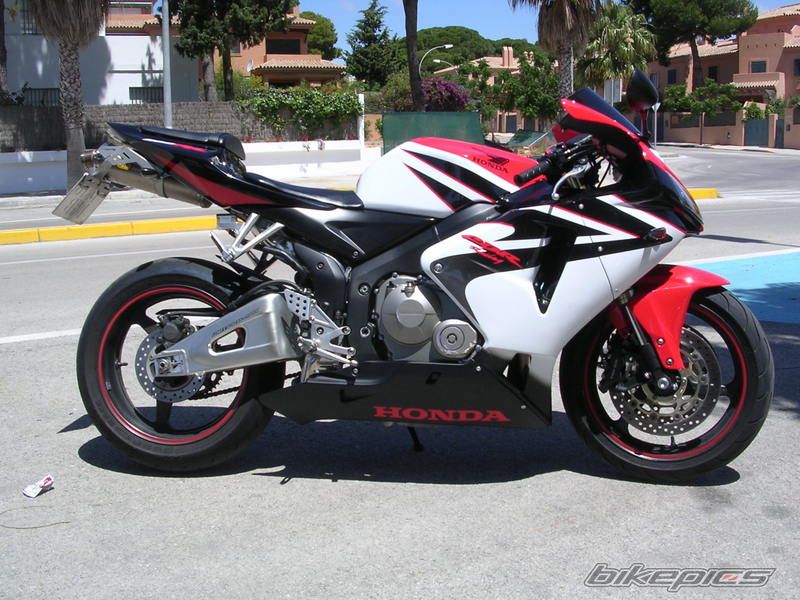 2006 HONDA CBR 600 RR | Picture 1305267 motorcycle photo