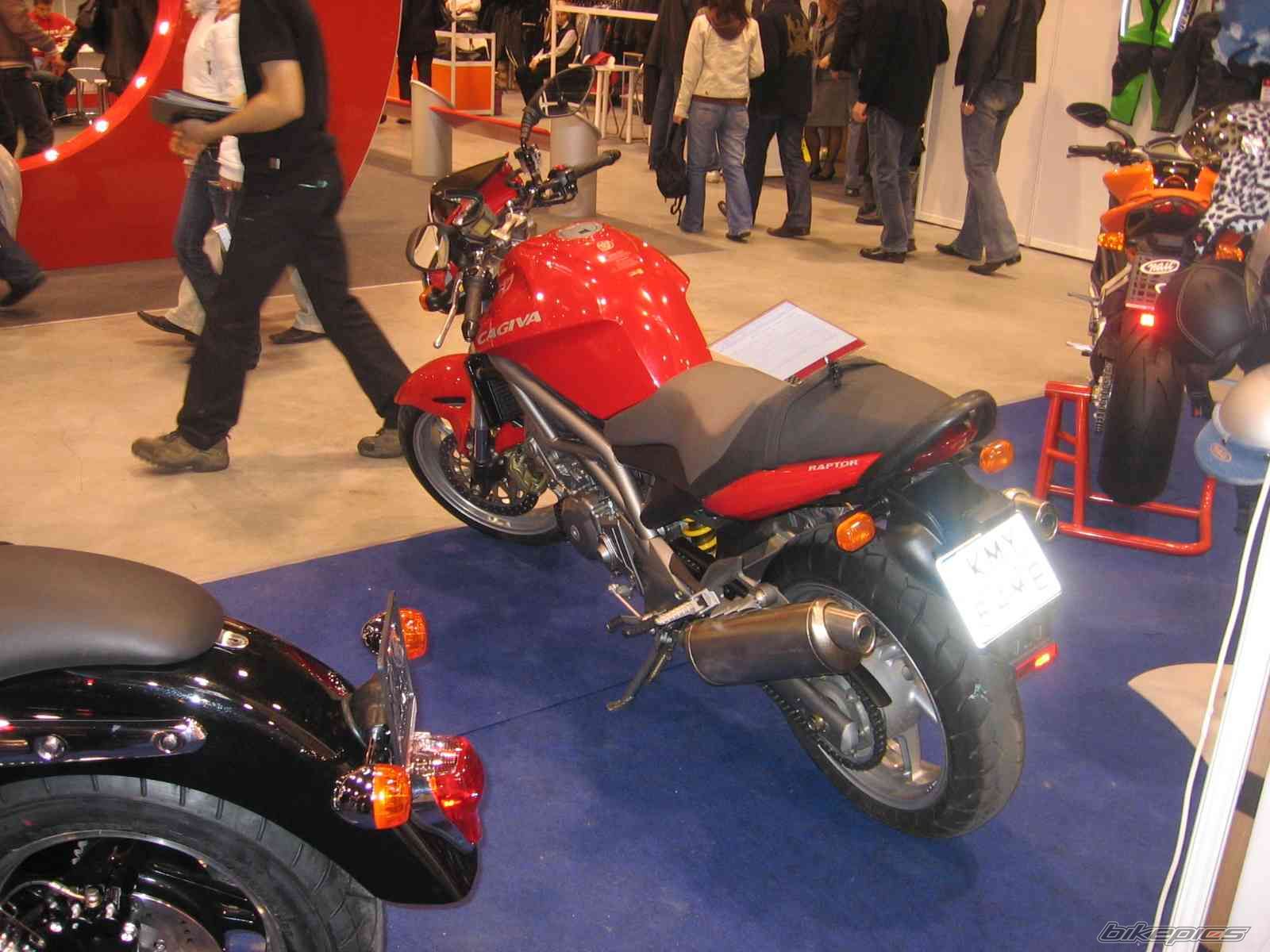    | Picture 1305796 motorcycle photo