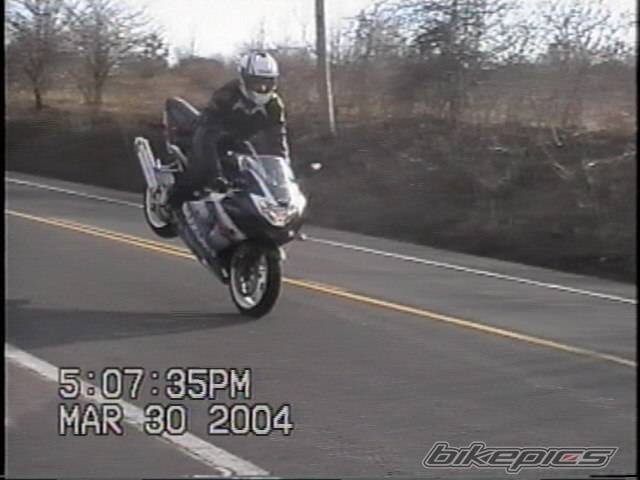 2002 SUZUKI GSX R 1000 | Picture 130585 motorcycle photo