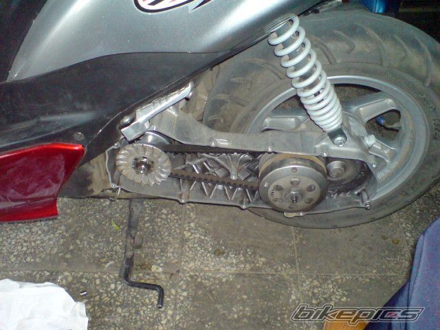 2005 YAMAHA JOG R CS 50 | Picture 1307215 motorcycle photo