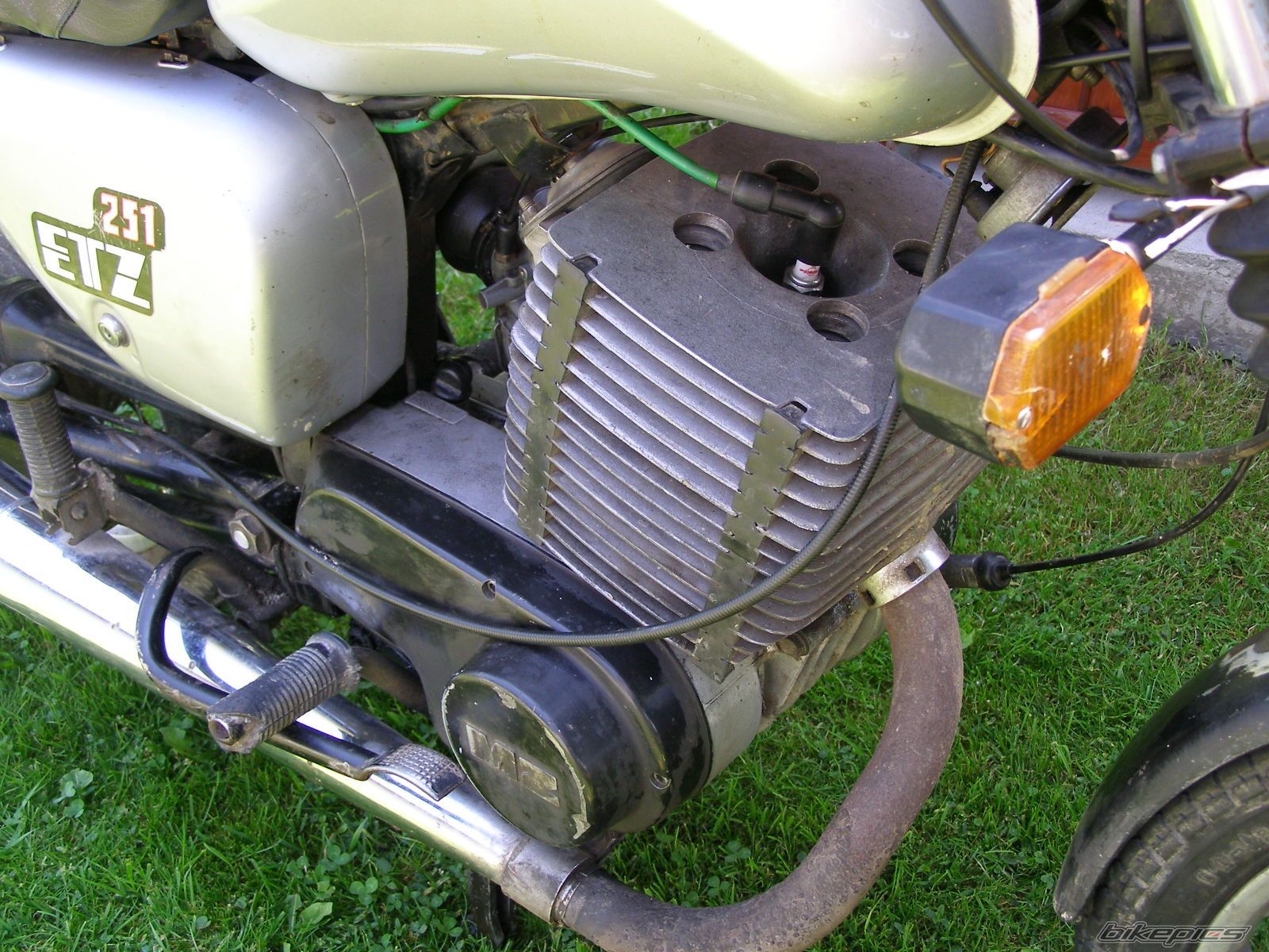 1990 MZ ETZ 251 | Picture 1309302 motorcycle photo