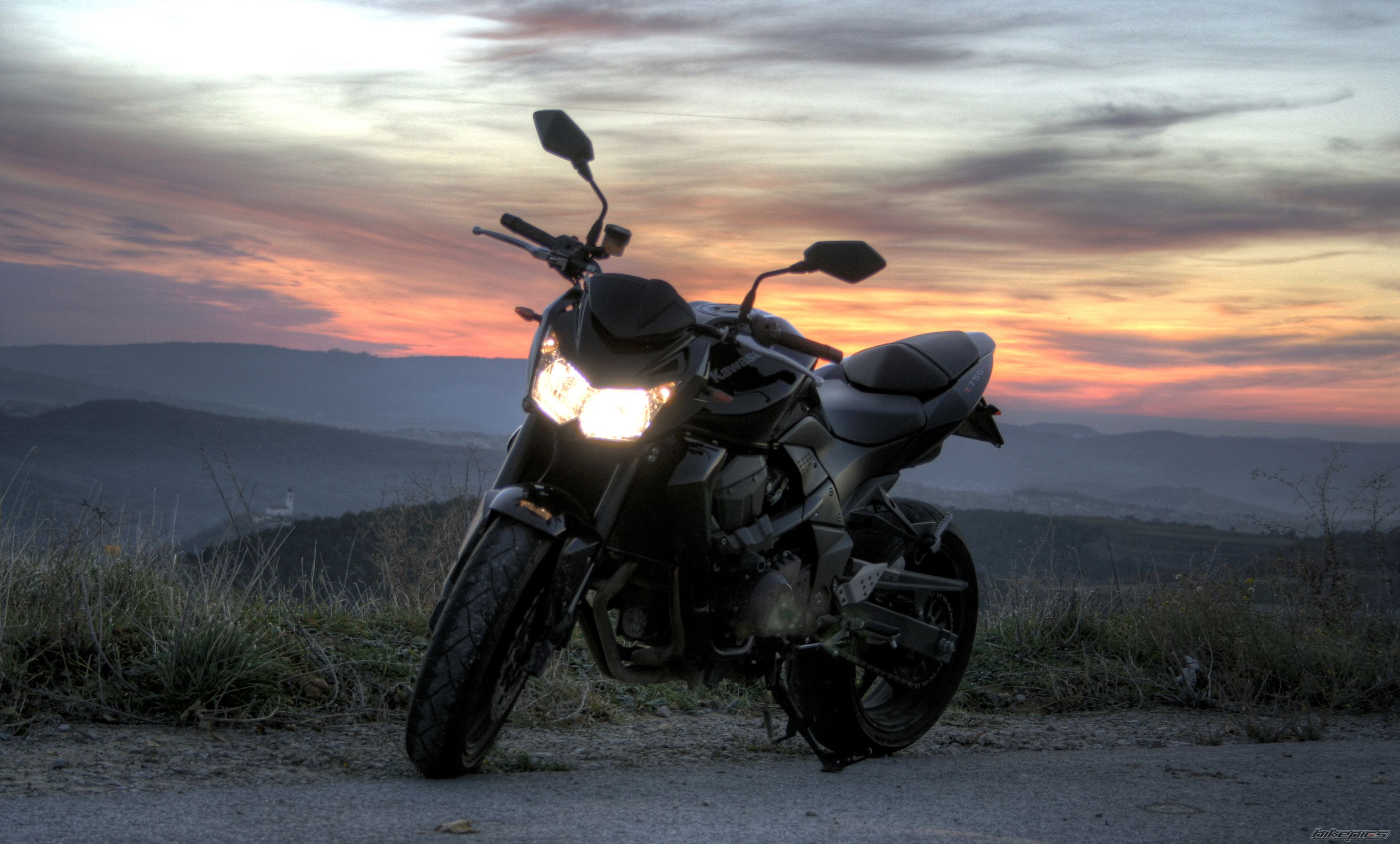 2008 KAWASAKI Z 750 | Picture 1309773 motorcycle photo