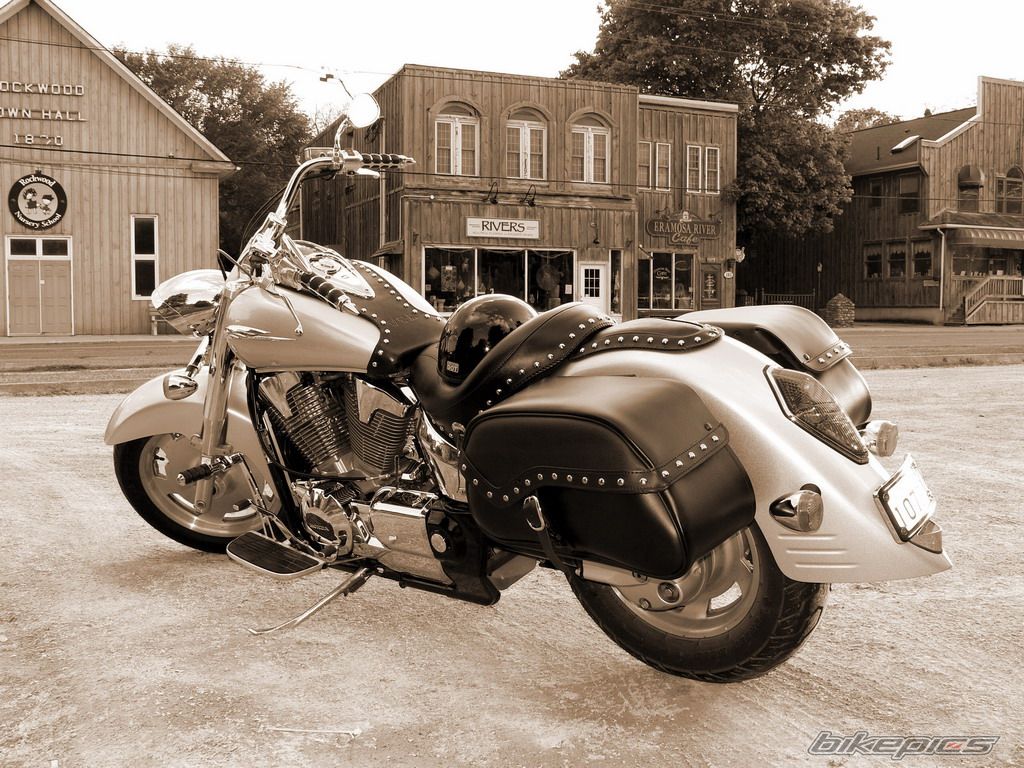 2006 HONDA VTX 1300 | Picture 1310768 motorcycle photo