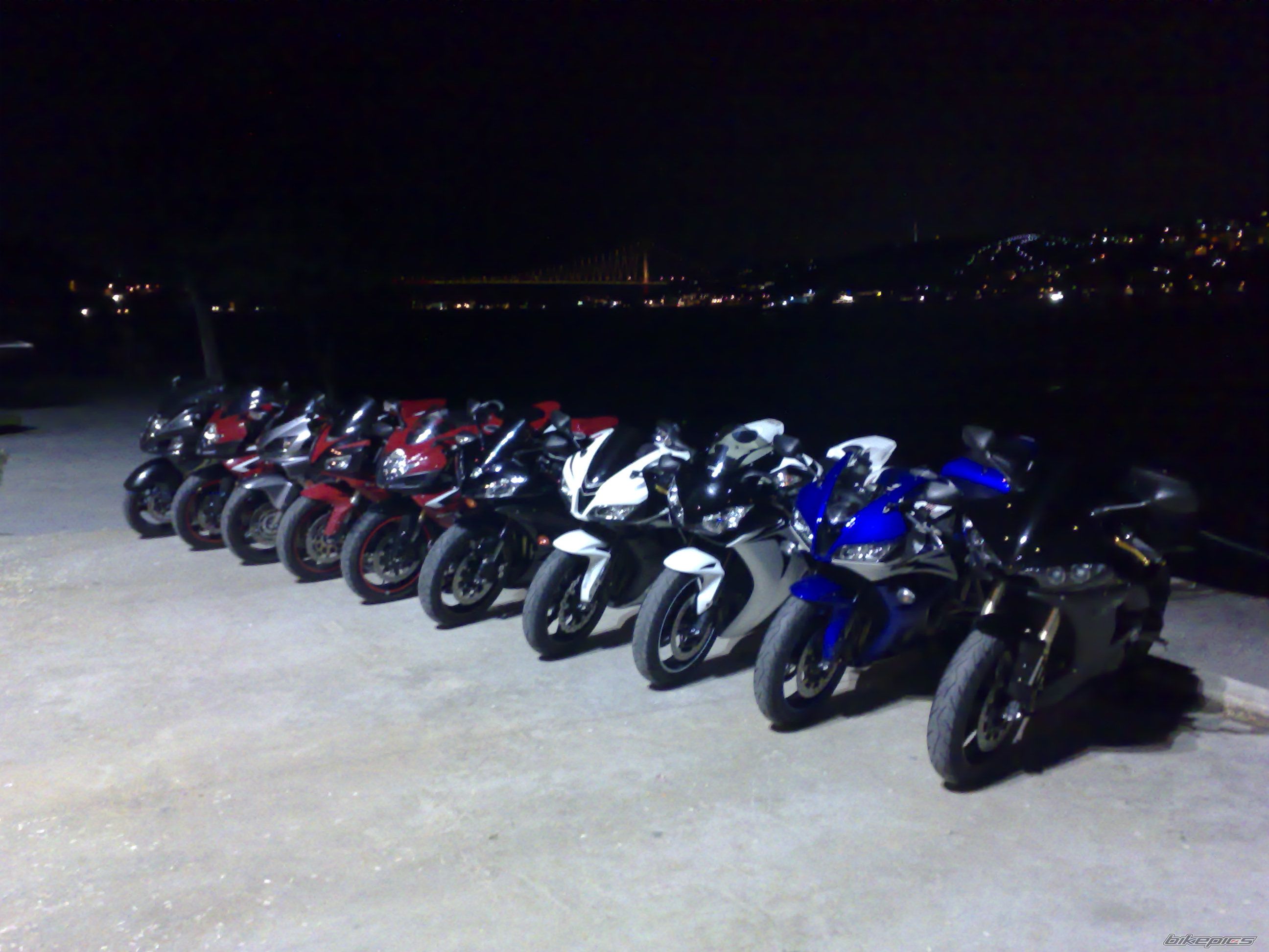 2006 YAMAHA YZF R6 | Picture 1310962 motorcycle photo