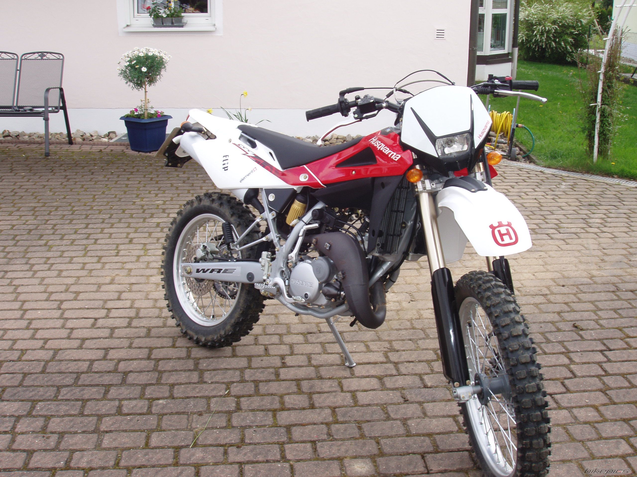 2007 HUSQVARNA WRE 125 | Picture 1312522 motorcycle photo