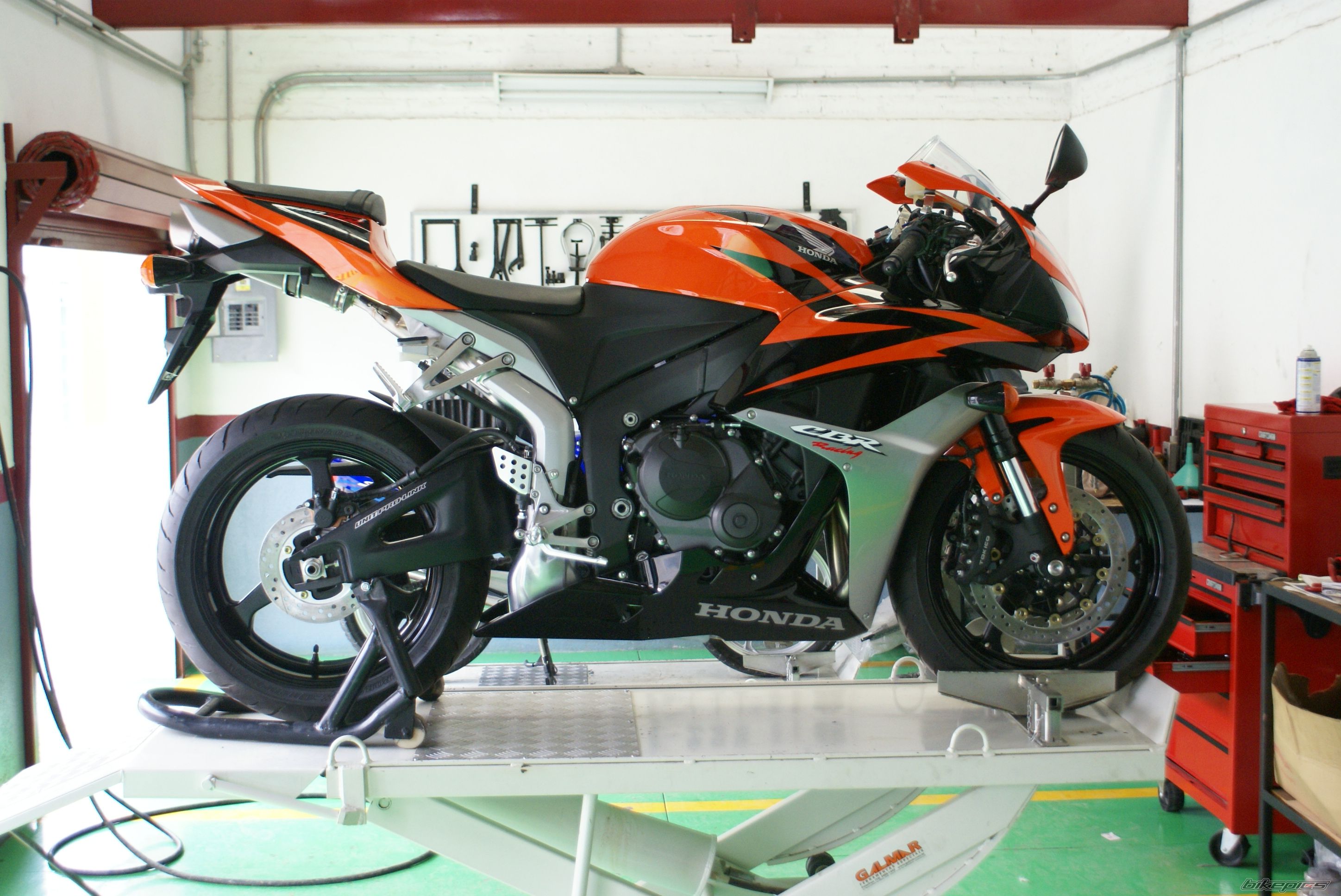 2008 HONDA CBR 600 RR | Picture 1314031 motorcycle photo