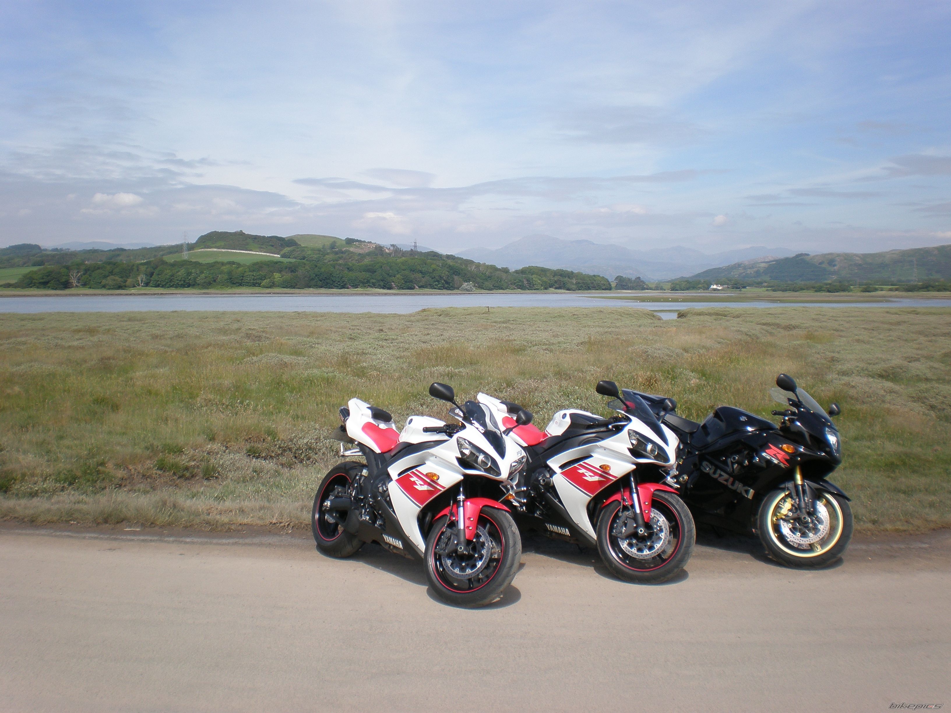 2008 YAMAHA YZF R1 | Picture 1314435 motorcycle photo