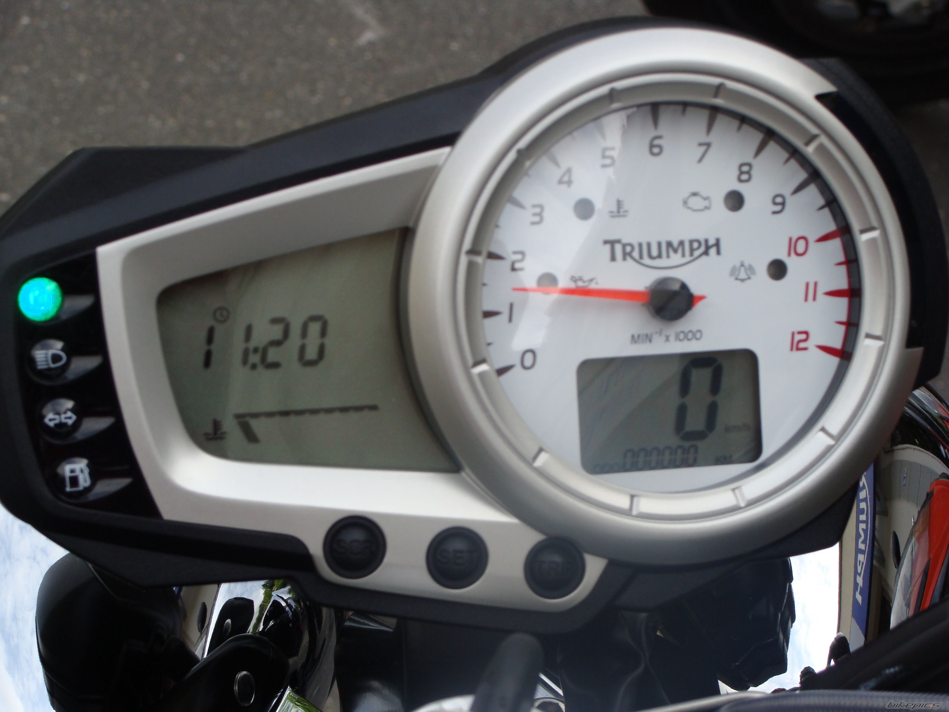 2008 TRIUMPH SPEED TRIPLE | Picture 1315519 motorcycle photo