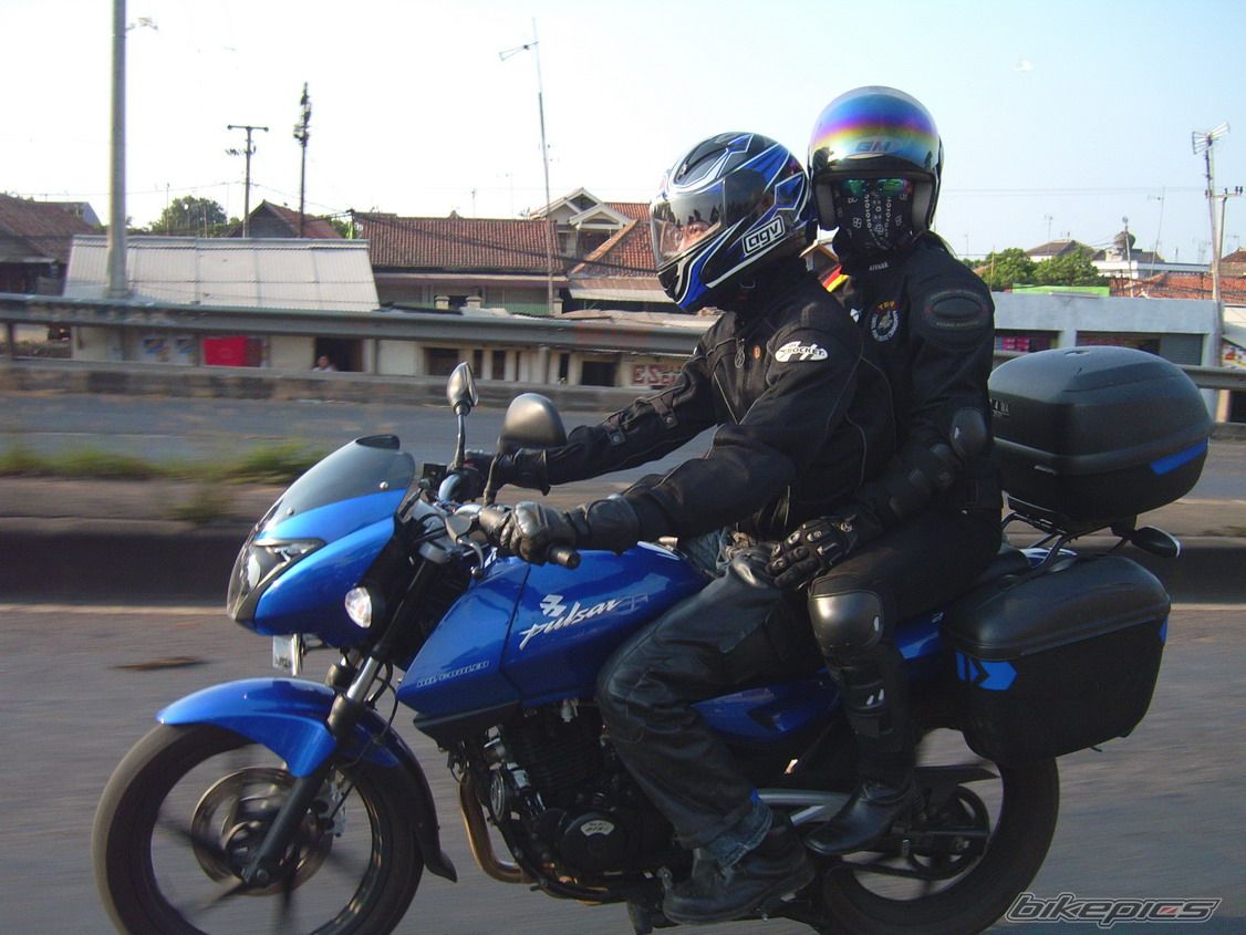 2008 BAJAJ PULSAR 200 | Picture 1316019 motorcycle photo