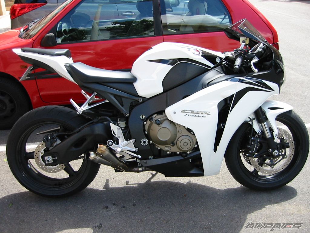 2008 HONDA CBR 1000  RR | Picture 1317491 motorcycle photo