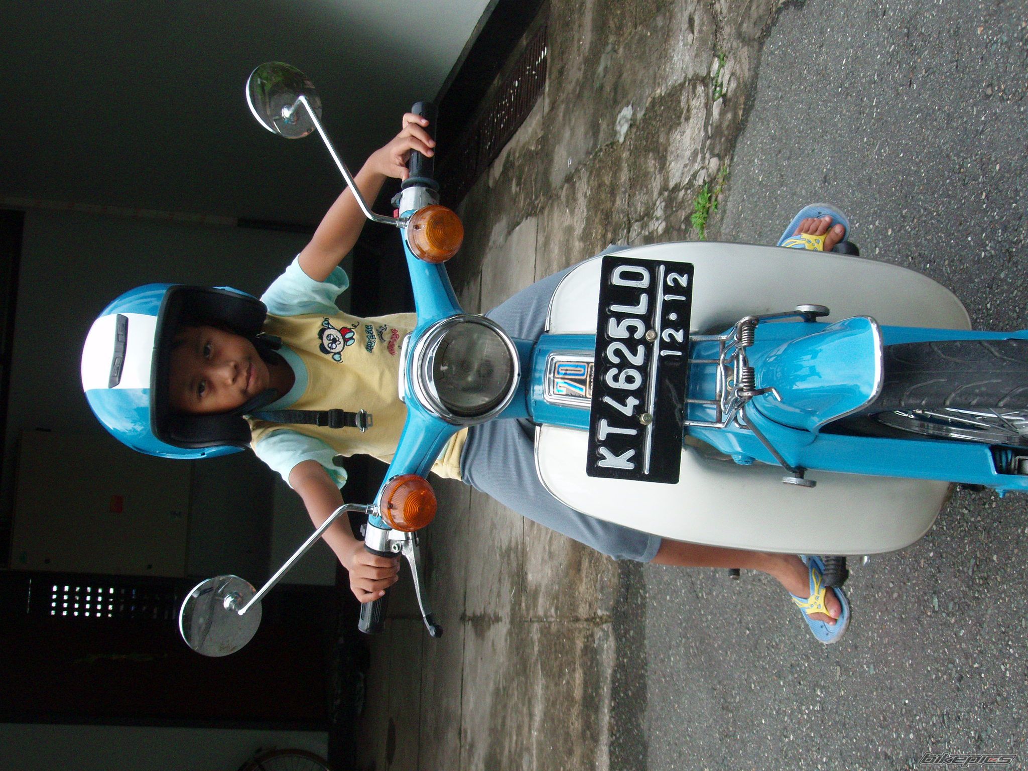 1976 HONDA C 70 | Picture 1318783 motorcycle photo